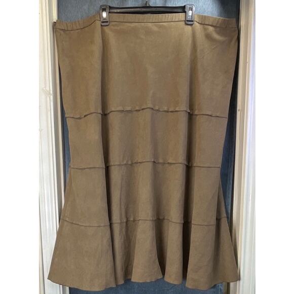Multiples Womens 24W Brown Faux Suede Tiered Modest OfficeWear/WhimsyGoth Skirt - Picture 2 of 7